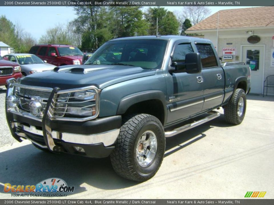 2006 Chevrolet Silverado 2500HD LT Crew Cab 4x4 Blue Granite Metallic / Dark Charcoal Photo #10