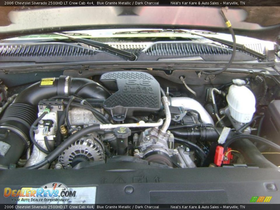 2006 Chevrolet Silverado 2500HD LT Crew Cab 4x4 Blue Granite Metallic / Dark Charcoal Photo #36