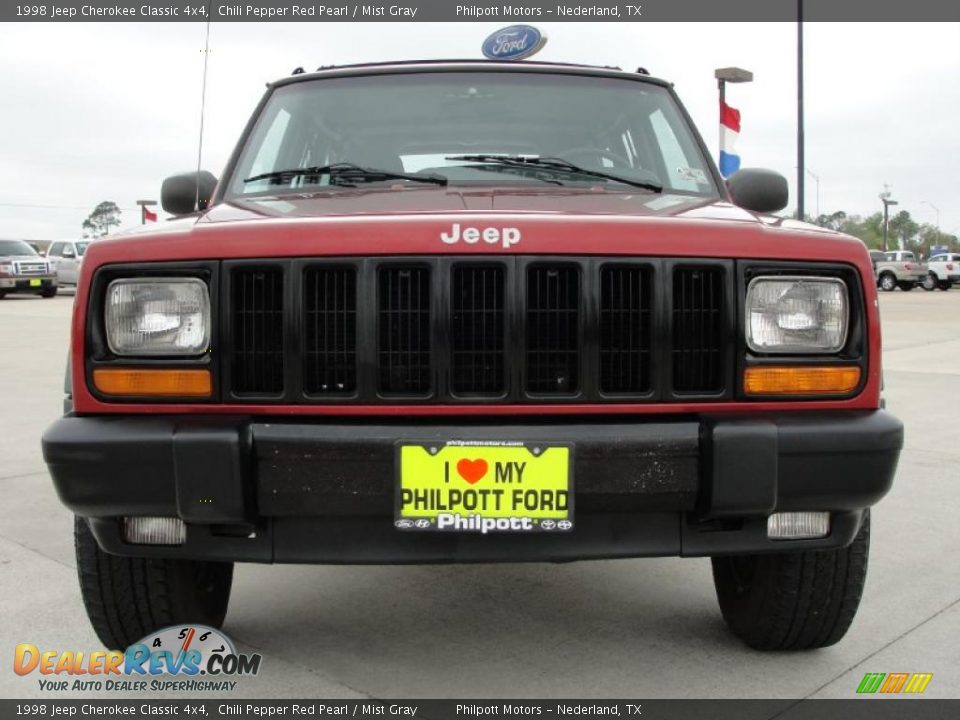 1998 Jeep Cherokee Classic 4x4 Chili Pepper Red Pearl / Mist Gray Photo #9