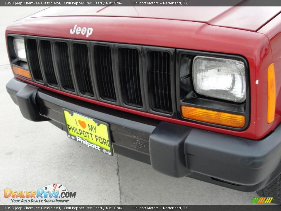 1998 Jeep Cherokee Classic 4x4 Chili Pepper Red Pearl / Mist Gray Photo #10