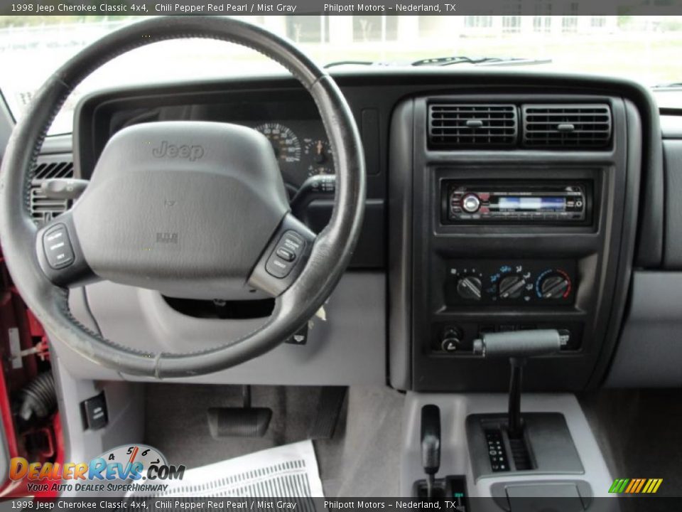 1998 Jeep Cherokee Classic 4x4 Chili Pepper Red Pearl / Mist Gray Photo #36