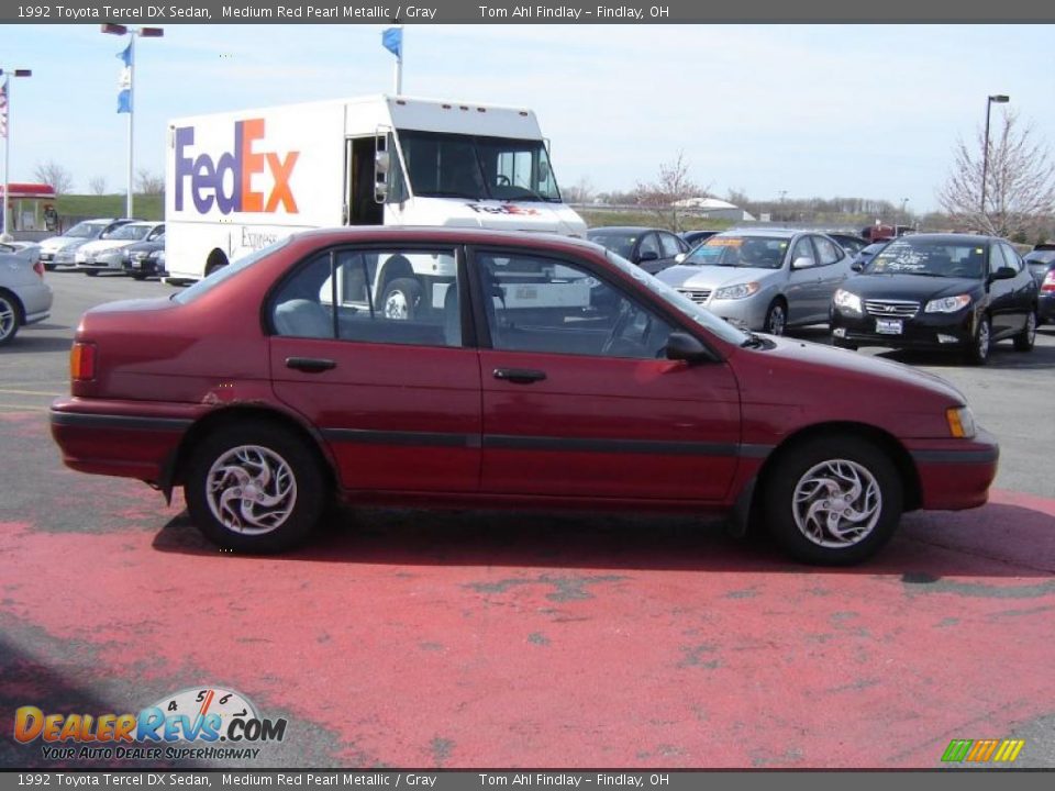 1992 Toyota Tercel DX Sedan Medium Red Pearl Metallic / Gray Photo #6