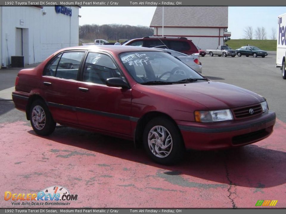 1992 Toyota Tercel DX Sedan Medium Red Pearl Metallic / Gray Photo #7