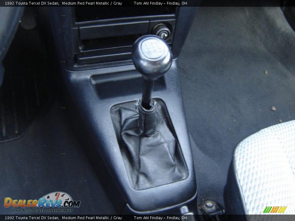 1992 Toyota Tercel DX Sedan Medium Red Pearl Metallic / Gray Photo #13
