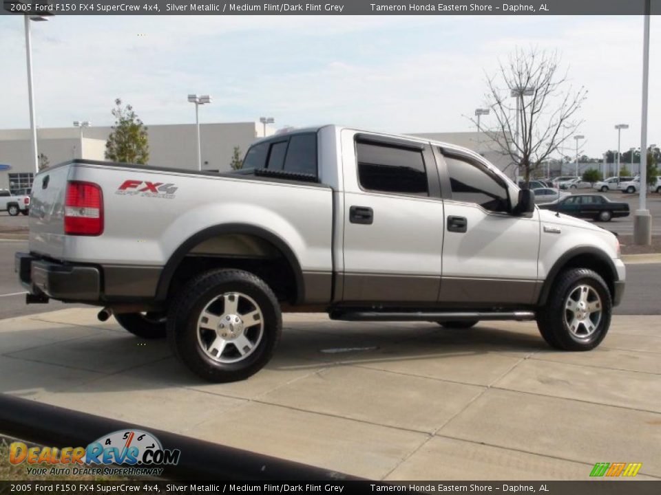 2005 Ford F150 FX4 SuperCrew 4x4 Silver Metallic / Medium Flint/Dark Flint Grey Photo #6