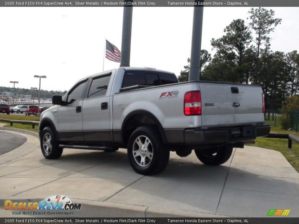 2005 Ford F150 FX4 SuperCrew 4x4 Silver Metallic / Medium Flint/Dark Flint Grey Photo #9