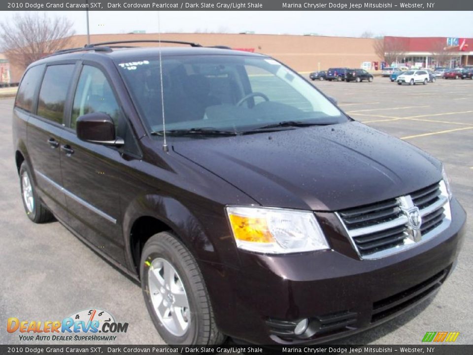 2010 Dodge Grand Caravan SXT Dark Cordovan Pearlcoat / Dark Slate Gray/Light Shale Photo #10