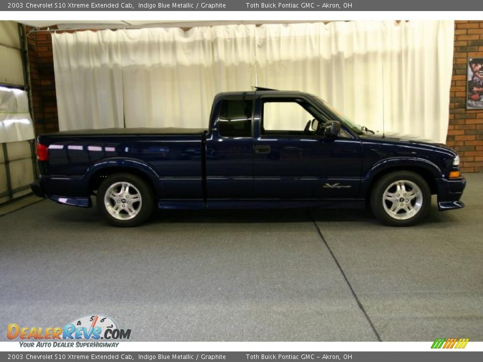 2003 Chevrolet S10 Xtreme Extended Cab Indigo Blue Metallic / Graphite Photo #2