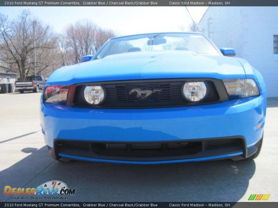 2010 Ford Mustang GT Premium Convertible Grabber Blue / Charcoal Black/Grabber Blue Photo #2