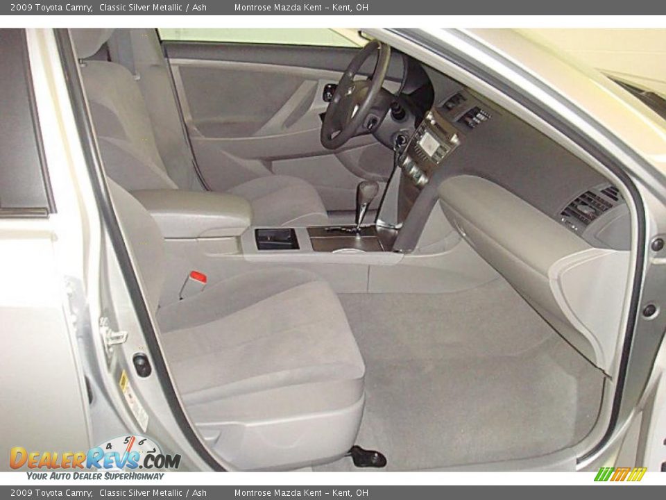 2009 Toyota Camry Classic Silver Metallic / Ash Photo #10