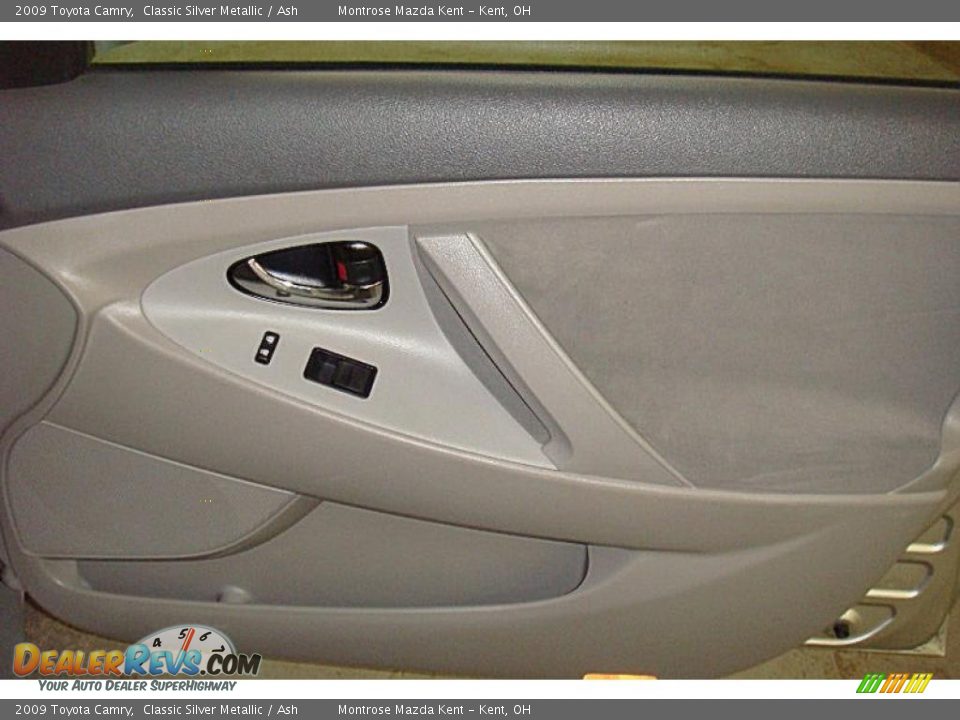 2009 Toyota Camry Classic Silver Metallic / Ash Photo #13