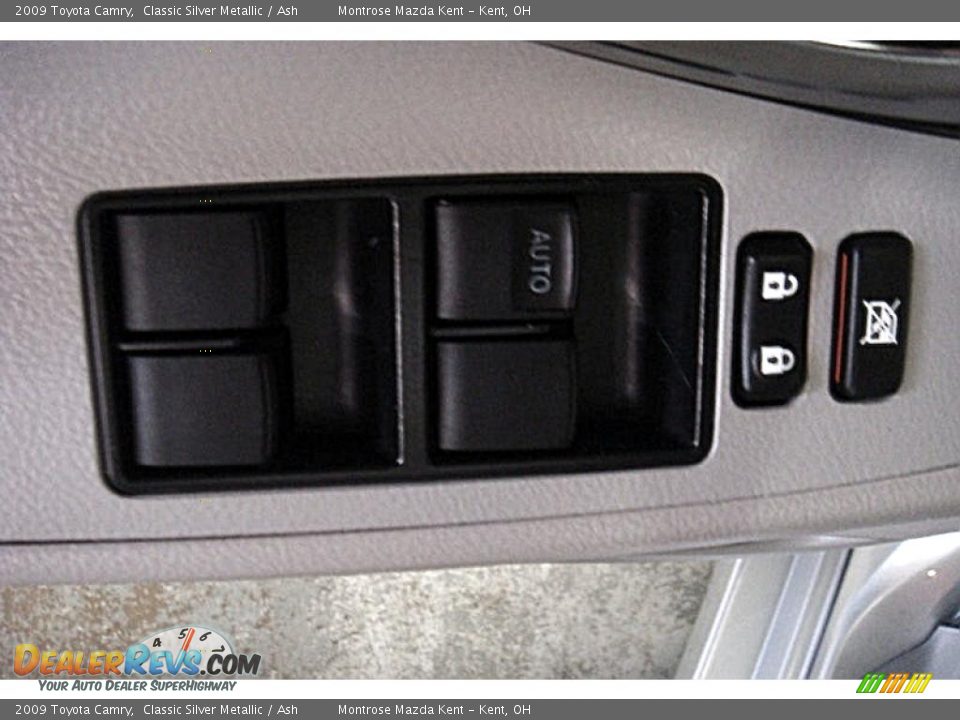 2009 Toyota Camry Classic Silver Metallic / Ash Photo #25