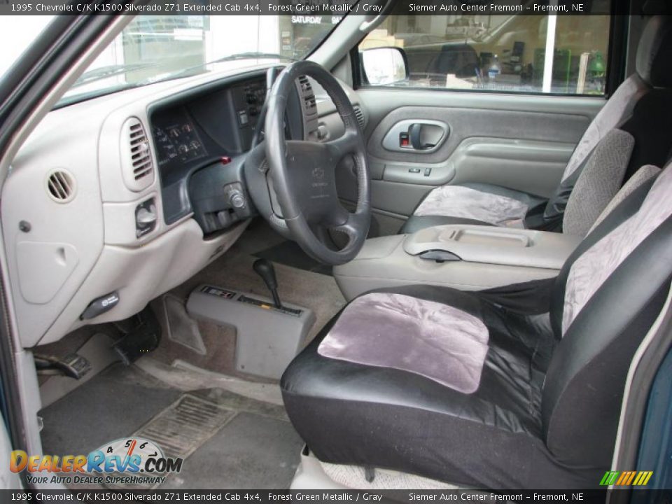 1995 Chevrolet C/K K1500 Silverado Z71 Extended Cab 4x4 Forest Green Metallic / Gray Photo #12