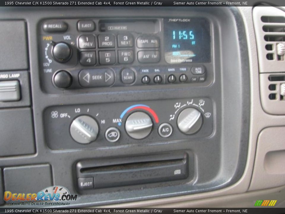 1995 Chevrolet C/K K1500 Silverado Z71 Extended Cab 4x4 Forest Green Metallic / Gray Photo #20
