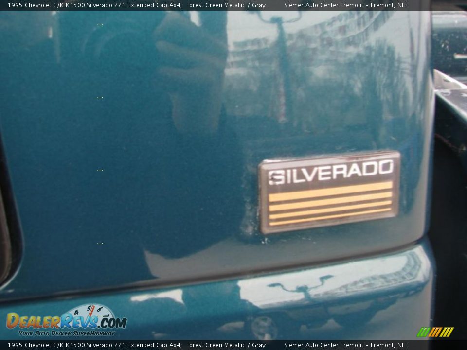 1995 Chevrolet C/K K1500 Silverado Z71 Extended Cab 4x4 Forest Green Metallic / Gray Photo #24