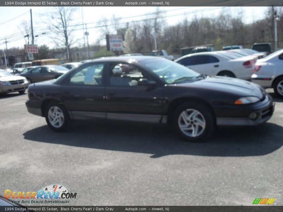 1994 Dodge Intrepid ES Sedan Black Cherry Pearl / Dark Gray Photo #4