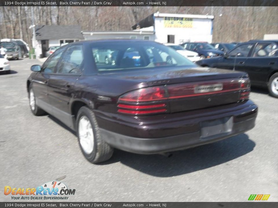 1994 Dodge Intrepid ES Sedan Black Cherry Pearl / Dark Gray Photo #7