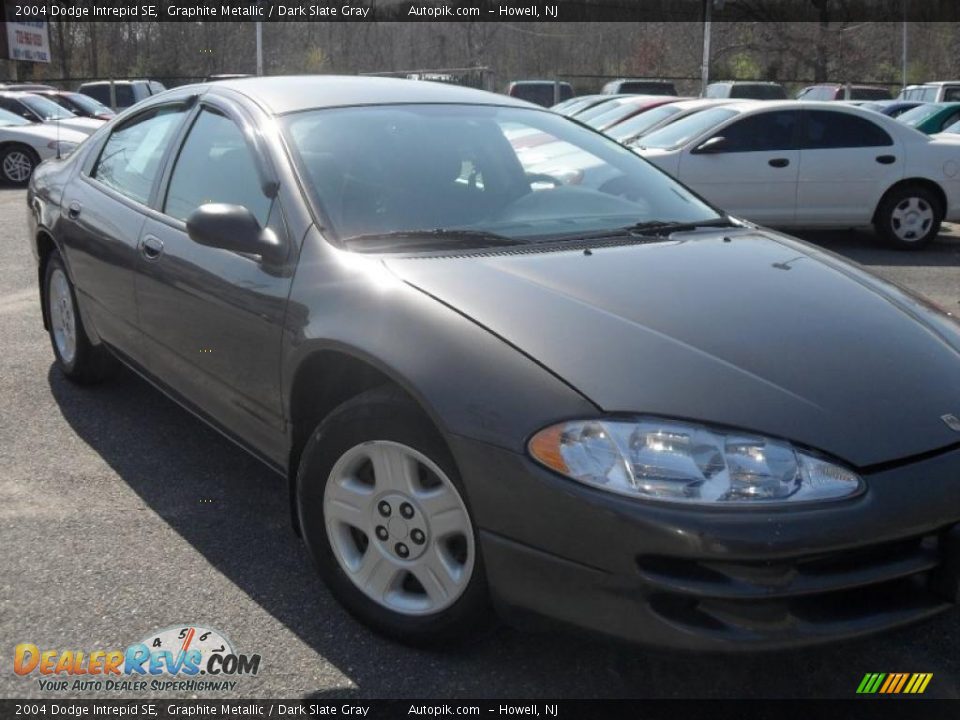 2004 Dodge Intrepid SE Graphite Metallic / Dark Slate Gray Photo #3