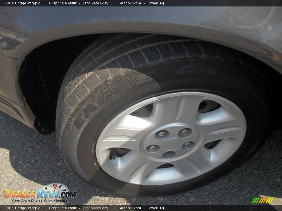 2004 Dodge Intrepid SE Graphite Metallic / Dark Slate Gray Photo #17