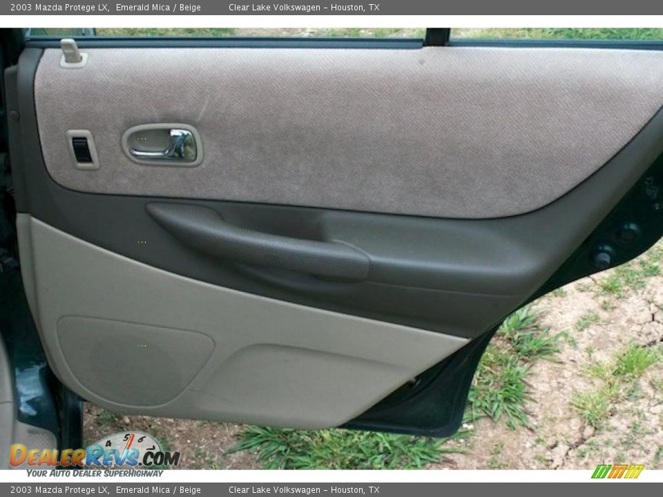 2003 Mazda Protege LX Emerald Mica / Beige Photo #25