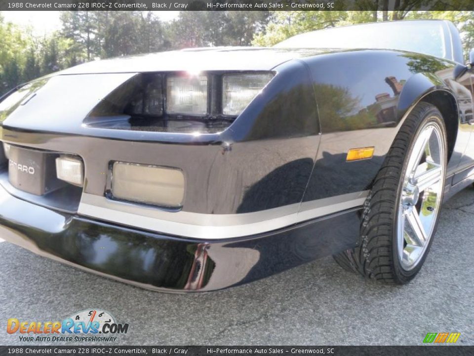 1988 Chevrolet Camaro Z28 IROC-Z Convertible Black / Gray Photo #32