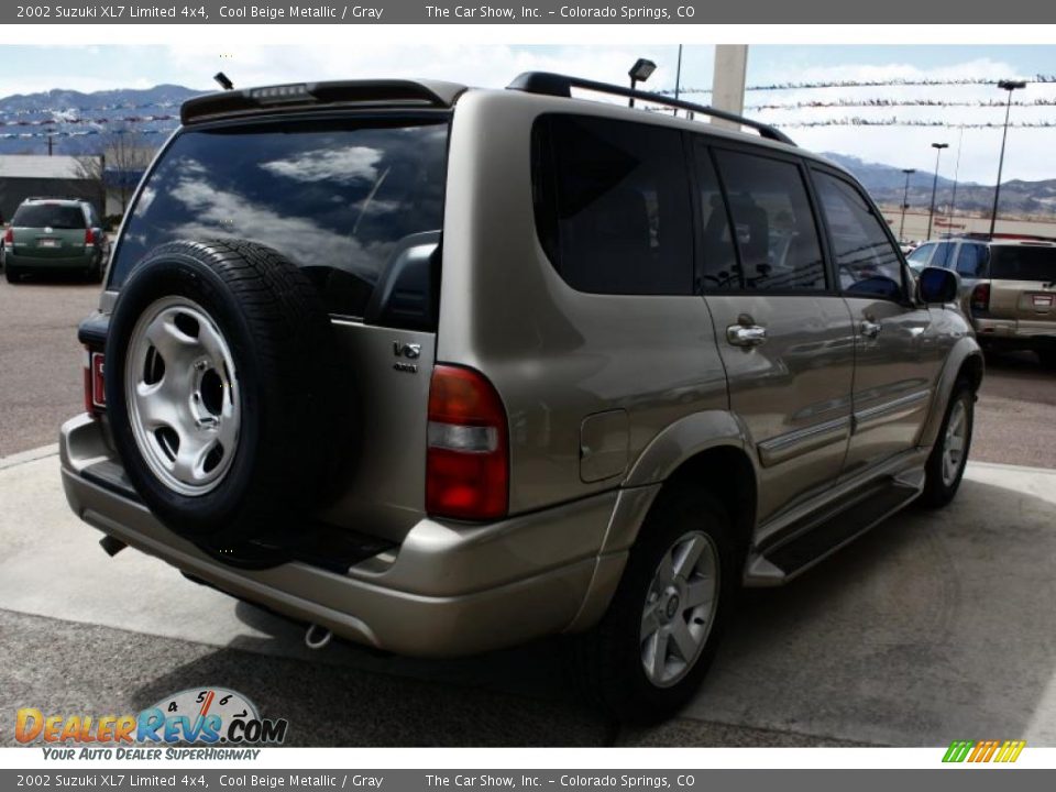 2002 Suzuki XL7 Limited 4x4 Cool Beige Metallic / Gray Photo #4