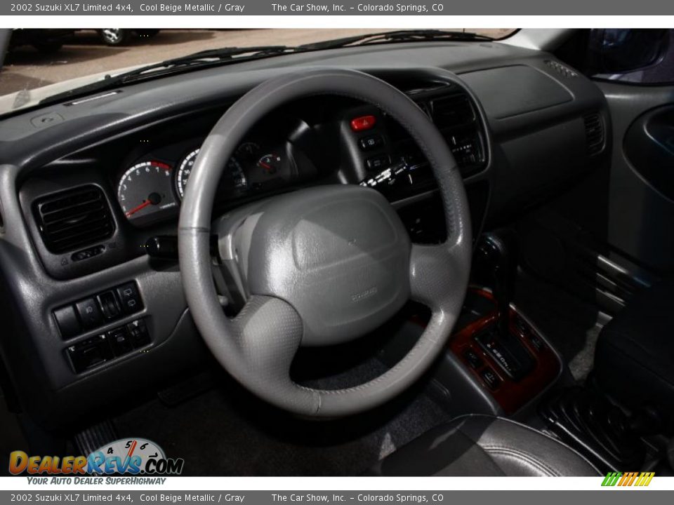 2002 Suzuki XL7 Limited 4x4 Cool Beige Metallic / Gray Photo #7