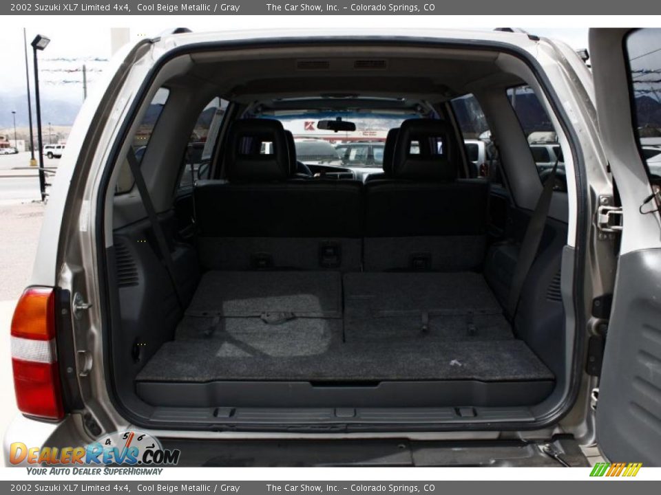 2002 Suzuki XL7 Limited 4x4 Cool Beige Metallic / Gray Photo #14