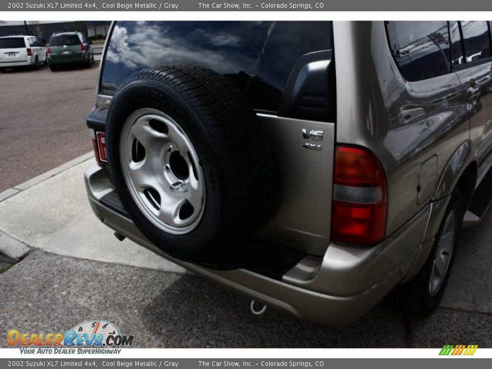 2002 Suzuki XL7 Limited 4x4 Cool Beige Metallic / Gray Photo #19