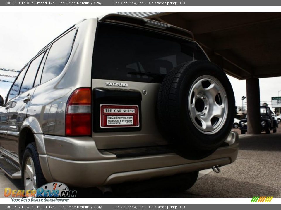 2002 Suzuki XL7 Limited 4x4 Cool Beige Metallic / Gray Photo #20