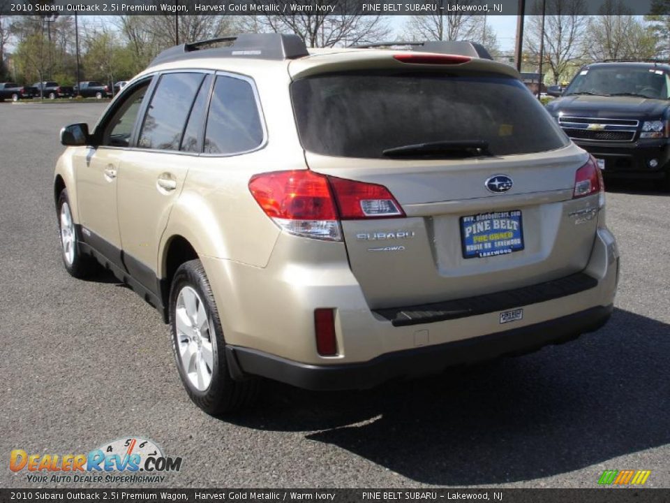 2010 Subaru Outback 2.5i Premium Wagon Harvest Gold Metallic / Warm Ivory Photo #6