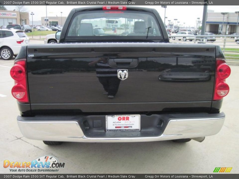 2007 Dodge Ram 1500 SXT Regular Cab Brilliant Black Crystal Pearl / Medium Slate Gray Photo #6