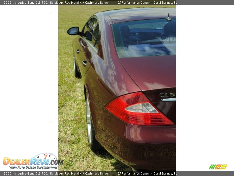 2006 Mercedes-Benz CLS 500 Bordeaux Red Metallic / Cashmere Beige Photo #11