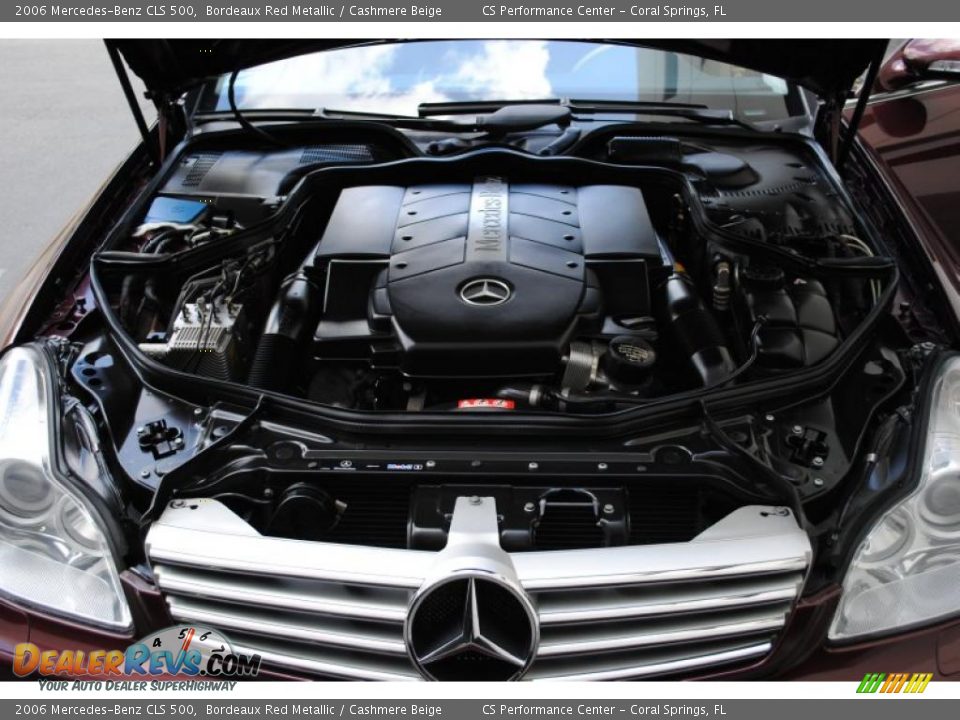 2006 Mercedes-Benz CLS 500 Bordeaux Red Metallic / Cashmere Beige Photo #31