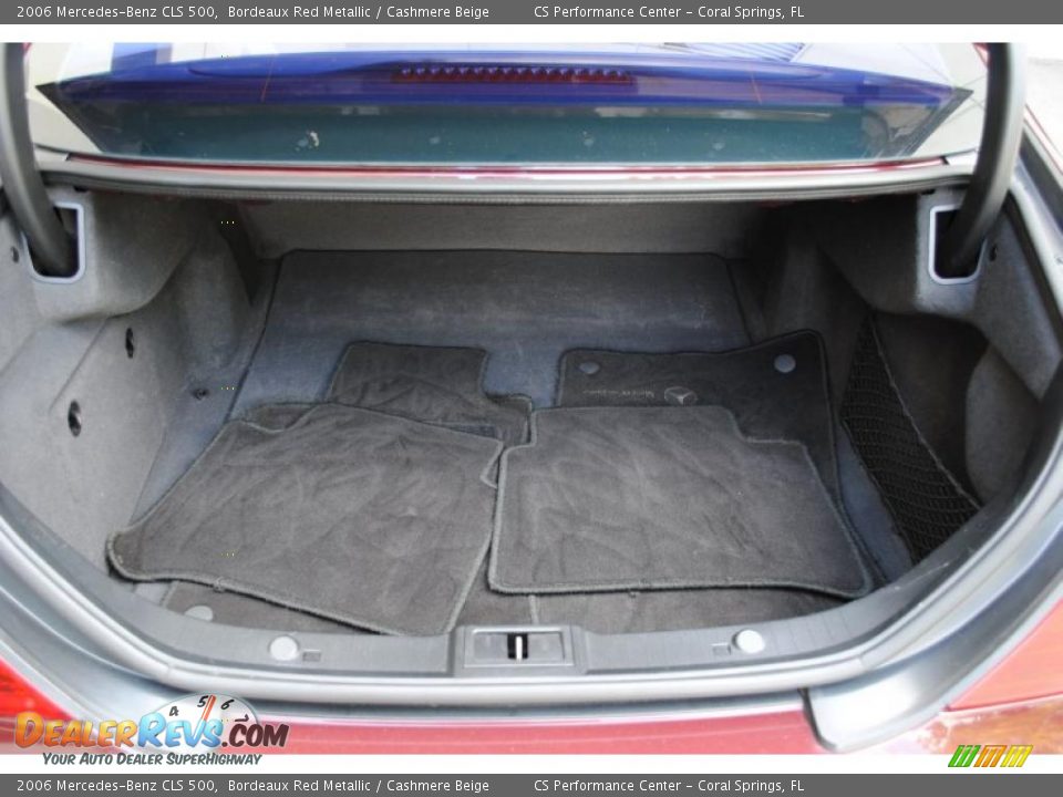2006 Mercedes-Benz CLS 500 Bordeaux Red Metallic / Cashmere Beige Photo #32