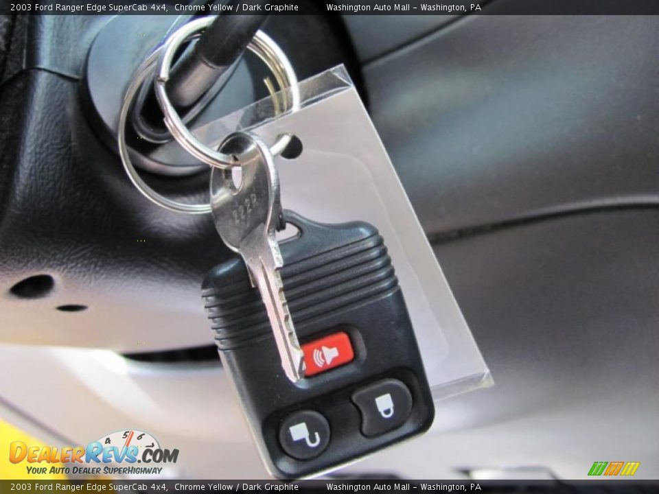 2003 Ford Ranger Edge SuperCab 4x4 Chrome Yellow / Dark Graphite Photo #18