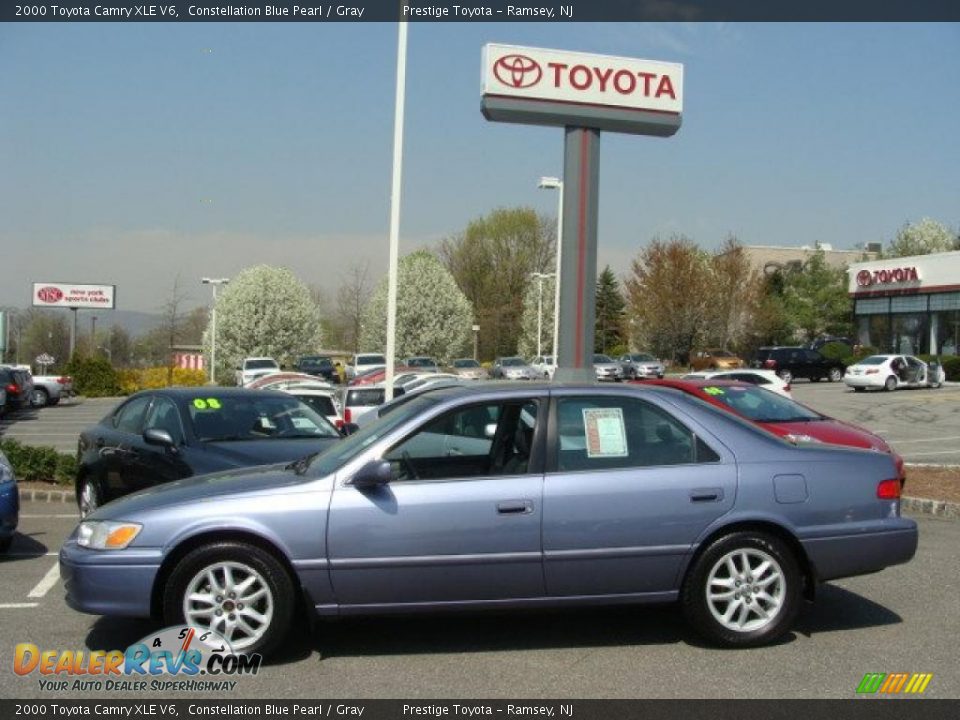 2000 Toyota Camry XLE V6 Constellation Blue Pearl / Gray Photo #3