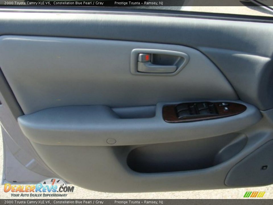 2000 Toyota Camry XLE V6 Constellation Blue Pearl / Gray Photo #6