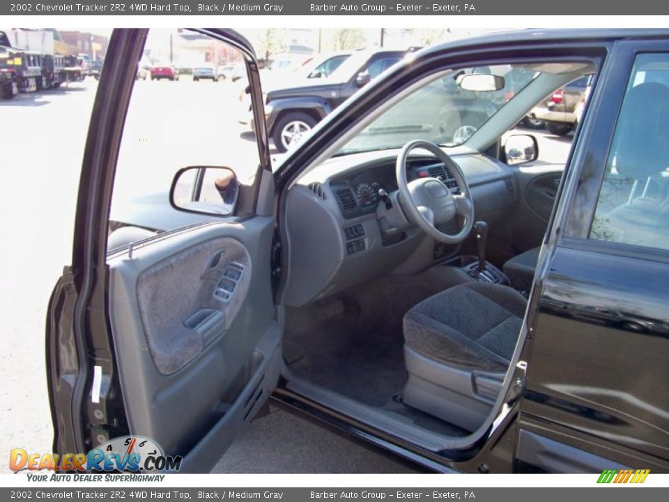 2002 Chevrolet Tracker ZR2 4WD Hard Top Black / Medium Gray Photo #11