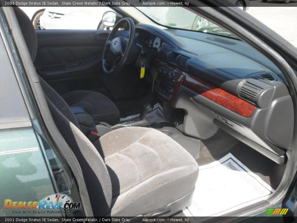 2001 Dodge Stratus SE Sedan Shale Green Metallic / Dark Slate Gray Photo #10