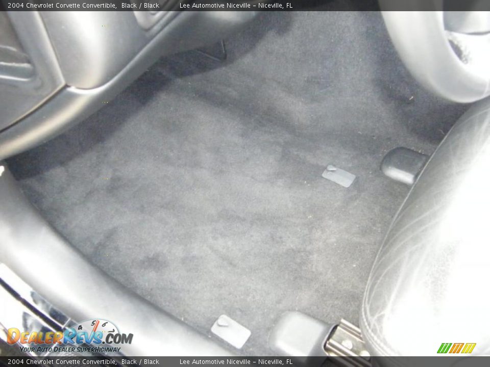 2004 Chevrolet Corvette Convertible Black / Black Photo #25