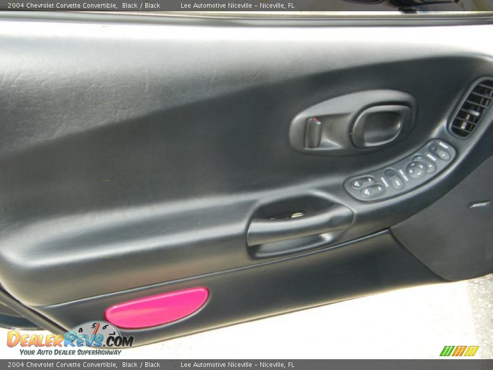 2004 Chevrolet Corvette Convertible Black / Black Photo #26