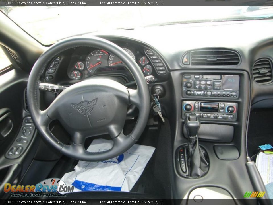 2004 Chevrolet Corvette Convertible Black / Black Photo #27