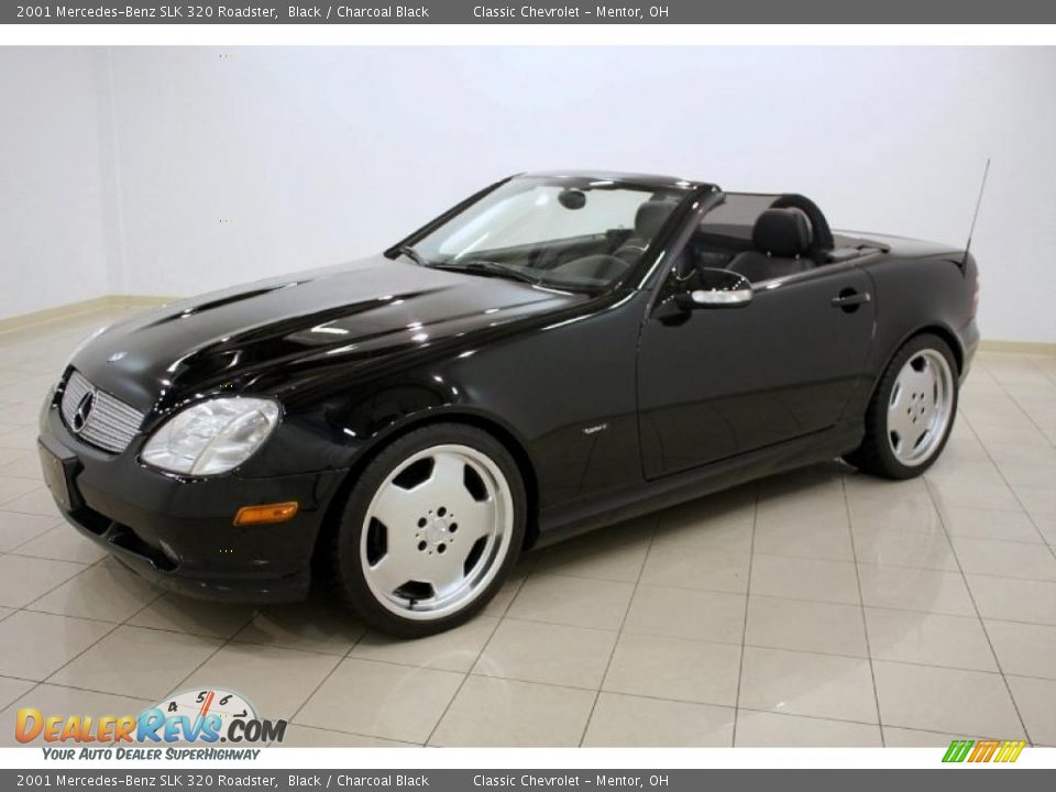 2001 Mercedes-Benz SLK 320 Roadster Black / Charcoal Black Photo #3