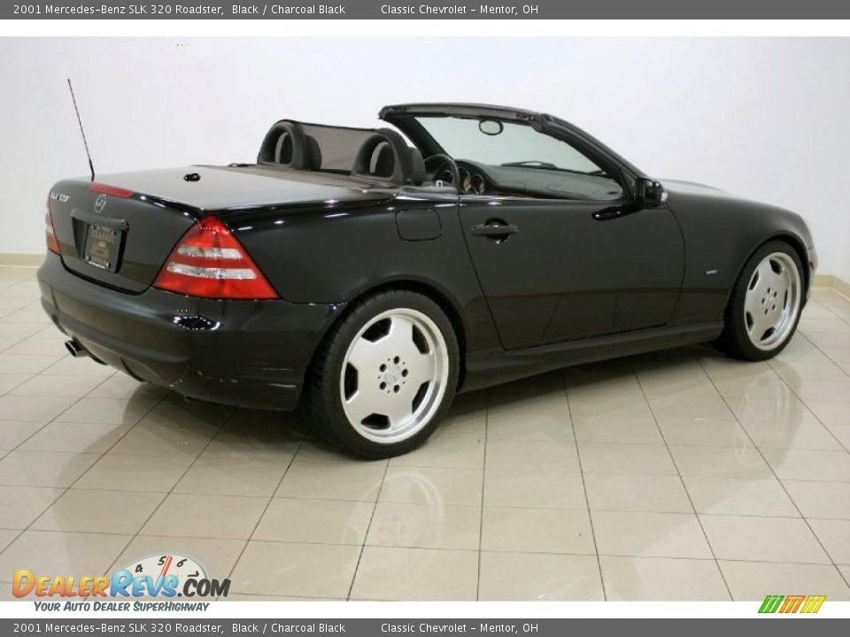 2001 Mercedes-Benz SLK 320 Roadster Black / Charcoal Black Photo #7