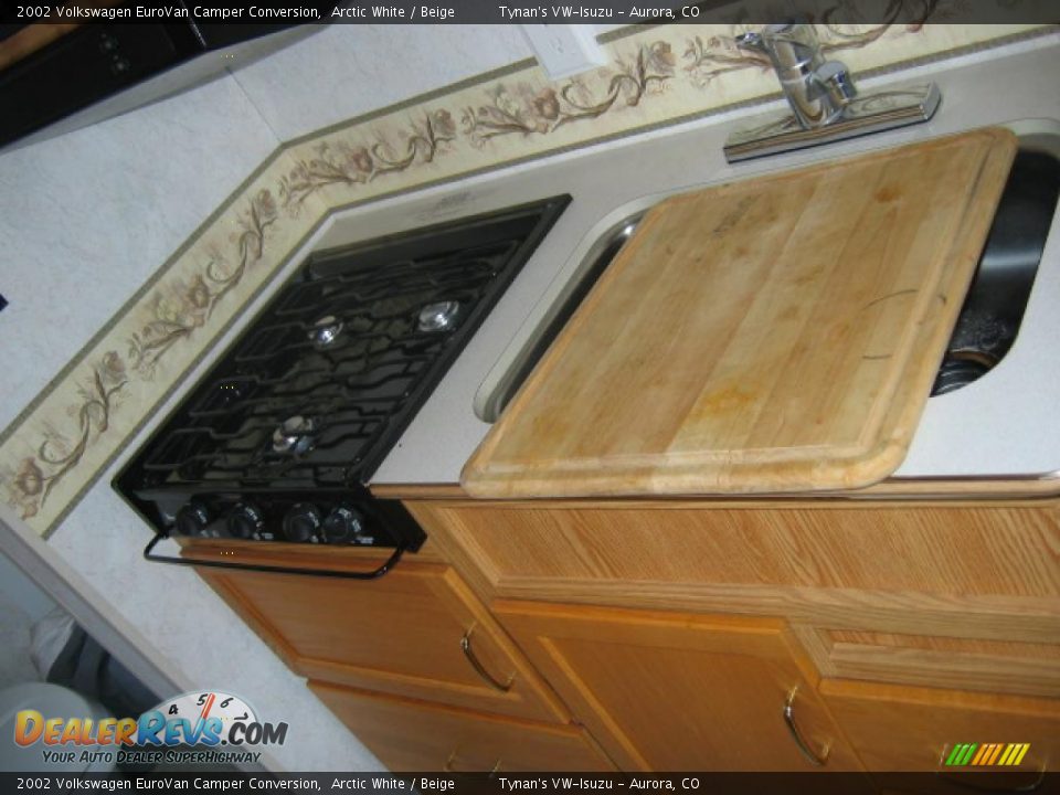 2002 Volkswagen EuroVan Camper Conversion Arctic White / Beige Photo #15