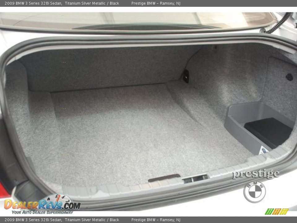 2009 BMW 3 Series 328i Sedan Titanium Silver Metallic / Black Photo #5