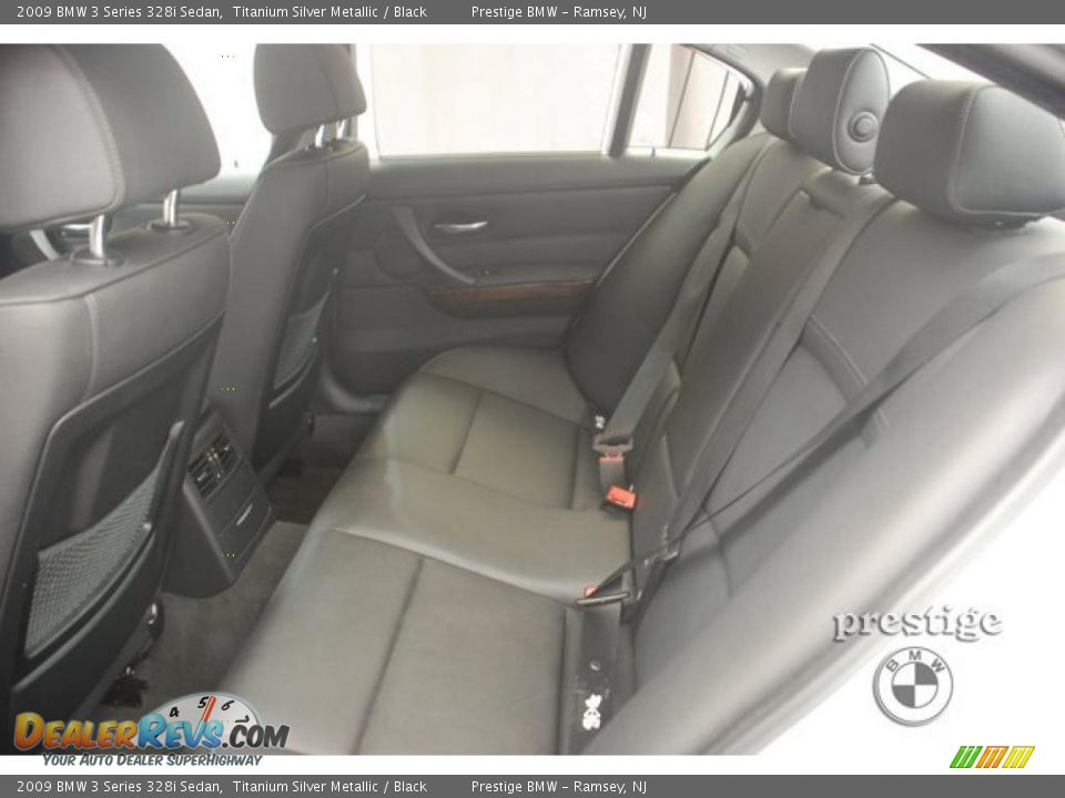 2009 BMW 3 Series 328i Sedan Titanium Silver Metallic / Black Photo #6