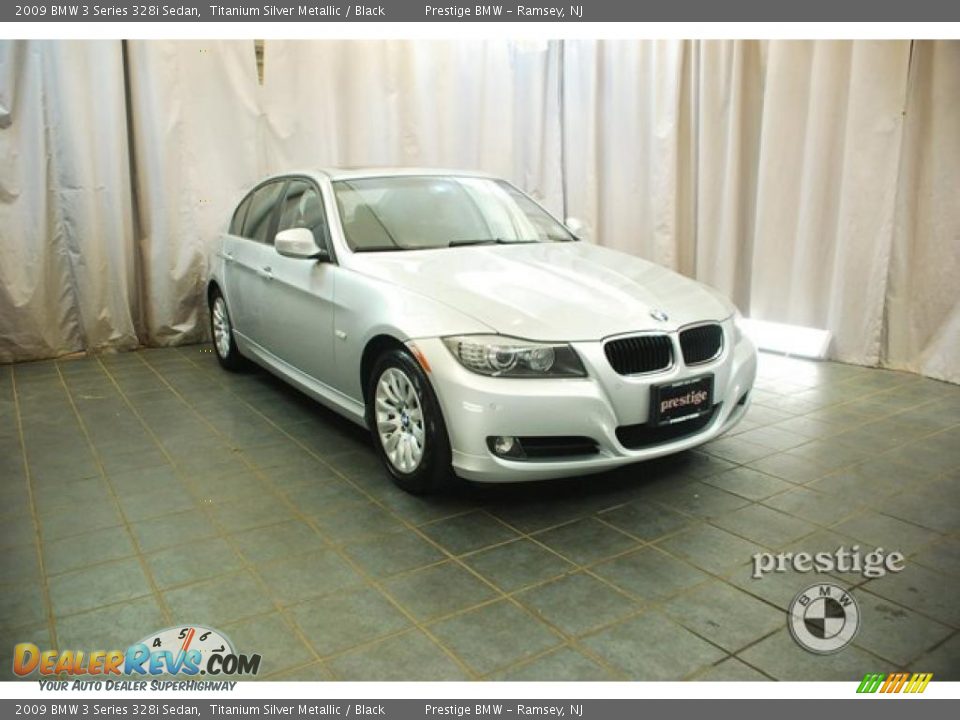 2009 BMW 3 Series 328i Sedan Titanium Silver Metallic / Black Photo #10