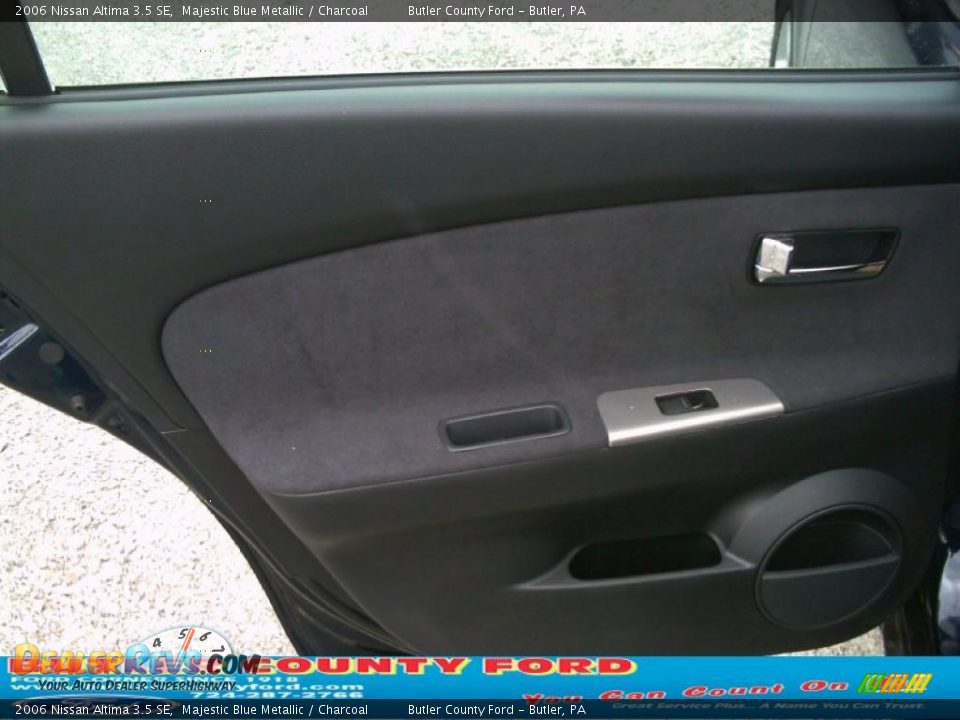 2006 Nissan Altima 3.5 SE Majestic Blue Metallic / Charcoal Photo #10